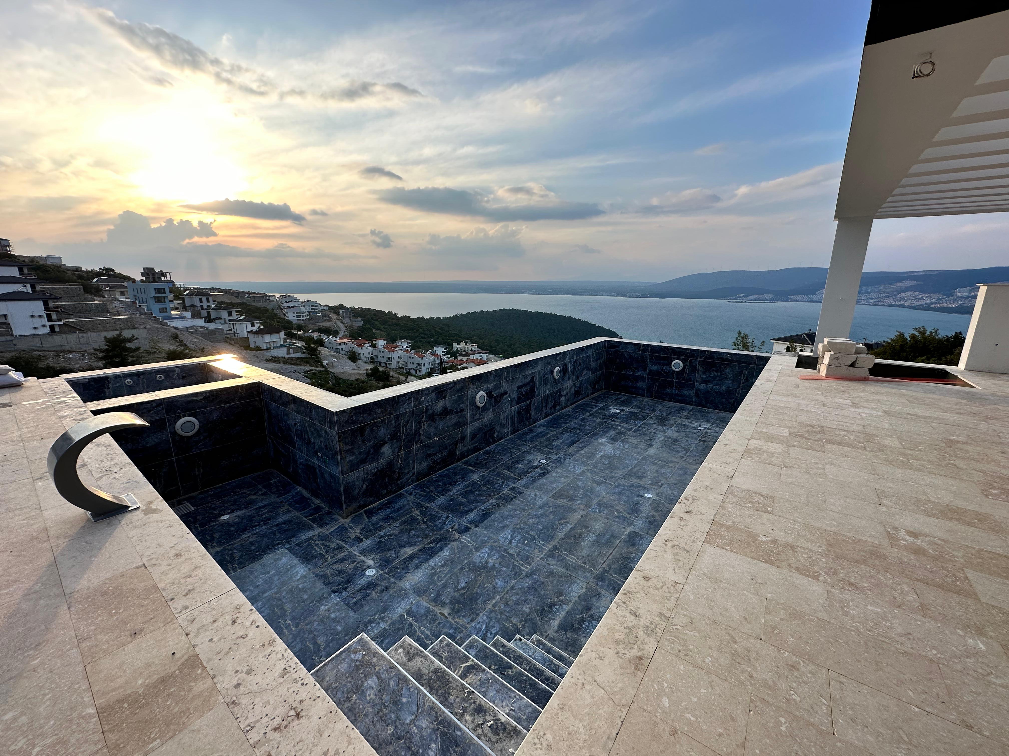 Metin Bey Villa / Akbük